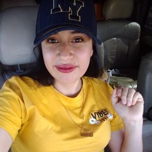 Meet your Posher, Deanna